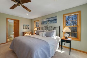 8 chambres, fer et planche à repasser, lit parapluie, Wi-Fi gratuit
