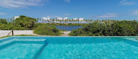 Piscine extérieure