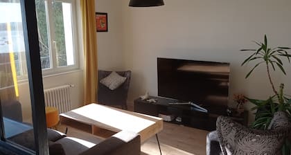 Villa les pieds dans l'eau avec vue panoramique sur la mer