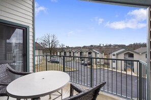 Condo, Multiple Beds, Balcony | Property grounds