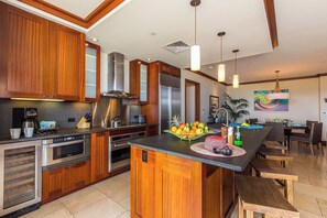 Condo, Multiple Beds, Balcony, Ocean View (Hale Leilani) | Private kitchen