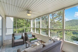 Condo, Multiple Beds, Balcony (Lakeview Enchantment) | Interior - Lakeview Enchantment - Balcony (Branson)