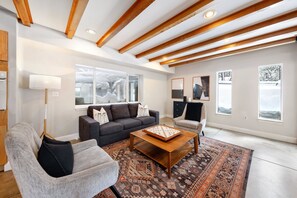 House, Multiple Beds, Kitchen | Living area | TV