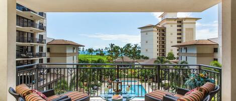 콘도, 침대(여러 개), 발코니, 부분 바다 전망 (Hale Hauoli) | 숙박 시설 구내