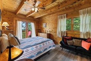 Cabin, Multiple Beds, Hot Tub (Little Lake Lookout)