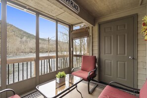 公寓客房, 多張床, 陽台 (Pemby's Place) | 客房景觀