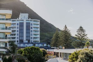 Exterior - Sun filled & Spacious with Ocean Views & beach (Mount Maunganui)