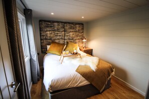 2 habitaciones, wifi gratis y ropa de cama