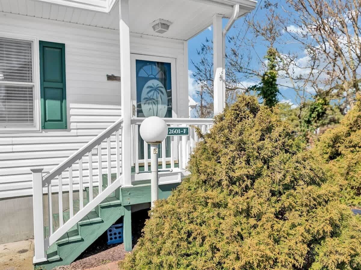 Mahi Landing #F | 3BR 2.5BA Townhome 26th St