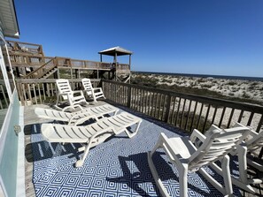 Property grounds - Ocean front cottage (Oak Island)