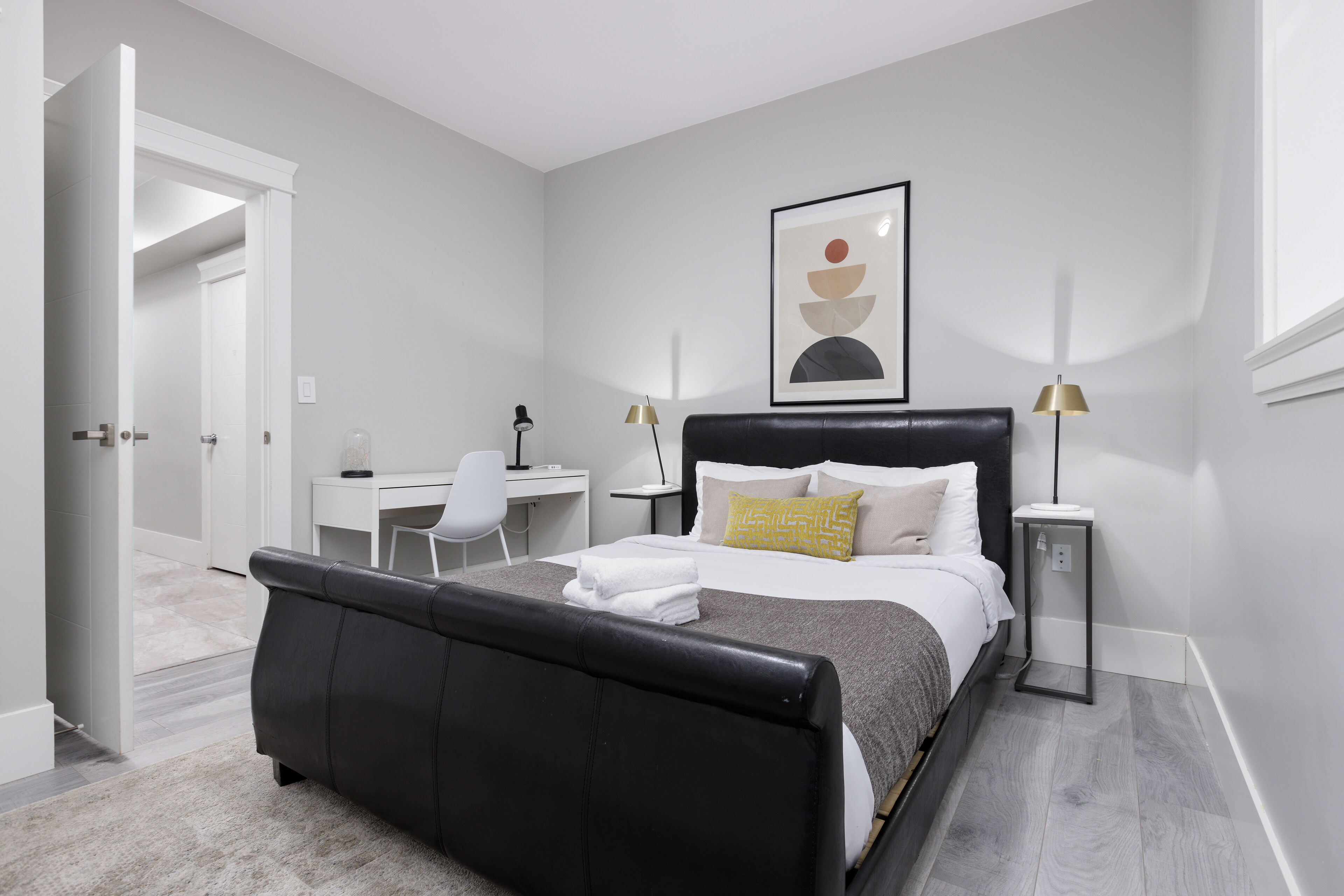 11058 - 83A Bsmnt Suite