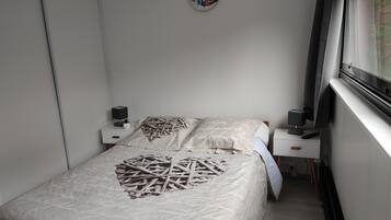 1 camera, ferro/asse da stiro, culla da viaggio, Wi-Fi