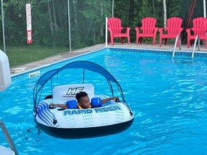 Piscine extérieure (ouverte en saison)