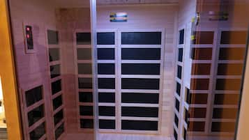 Suite estudio Royal | Escritorio, wifi gratis y ropa de cama