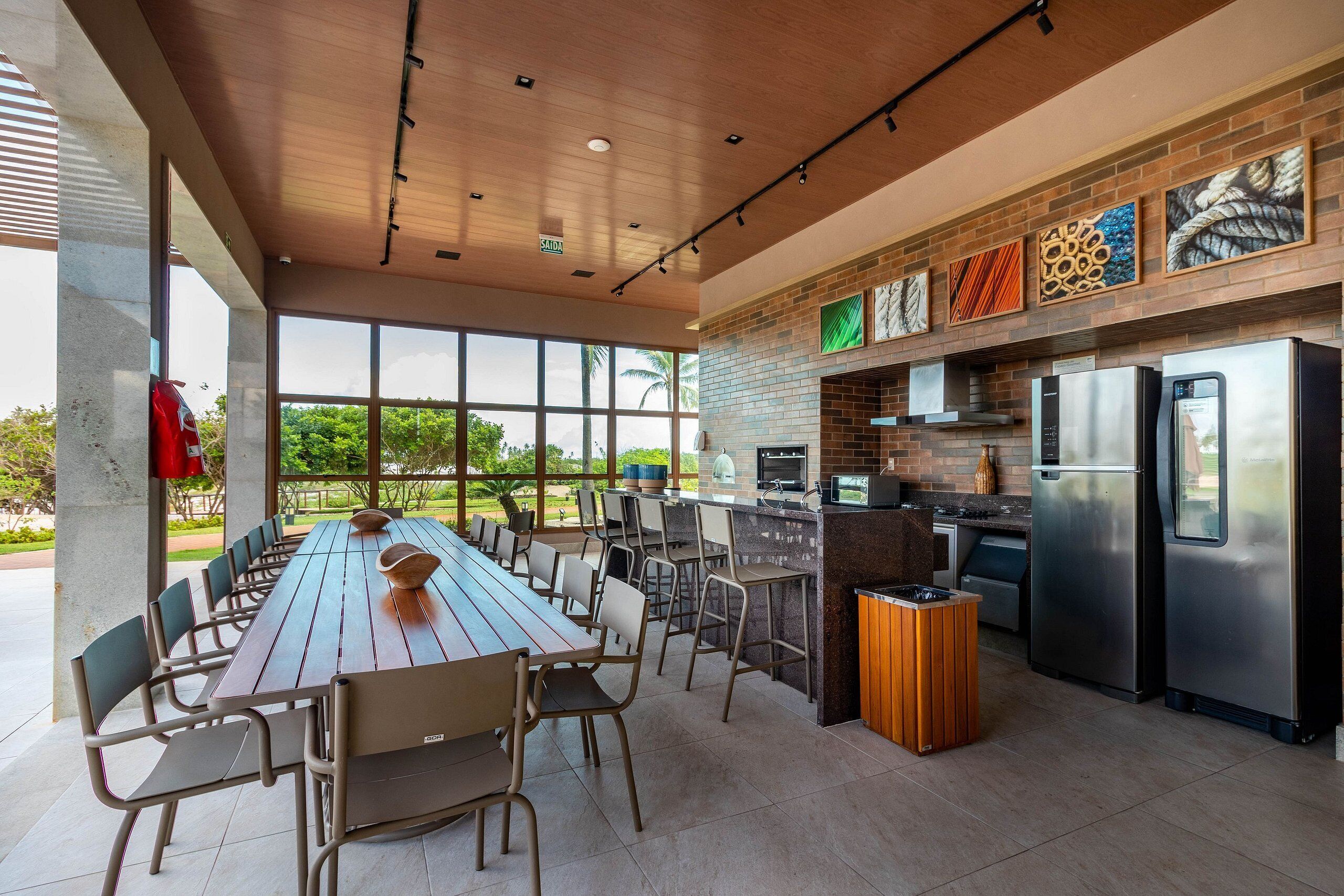 Chalet | Dining