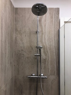 Bidet, towels, soap, shampoo