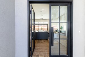 Interior - Sun Seeker 2 Bedroom Home by RedAwning (Washington)