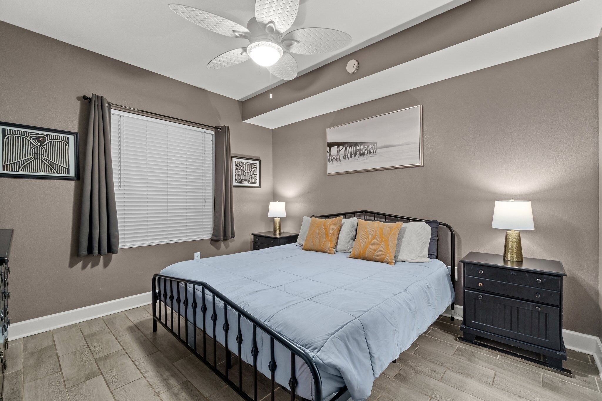 Tidewater 2011- 2 Bedroom 3 Bath- Beach Front Gulf View 2 Condo