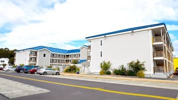 Condo, 1 Bedroom | Exterior