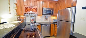 Orleans Court 224 1 Bedroom Condo by RedAwning