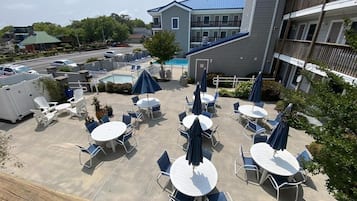 Condo, 1 Bedroom | Outdoor dining
