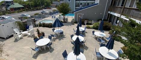 Condo, 1 Bedroom | Outdoor dining