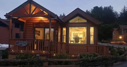 Odysea Modern Ocean Cabin 26 w/ Jacuzzi & Modern Decor