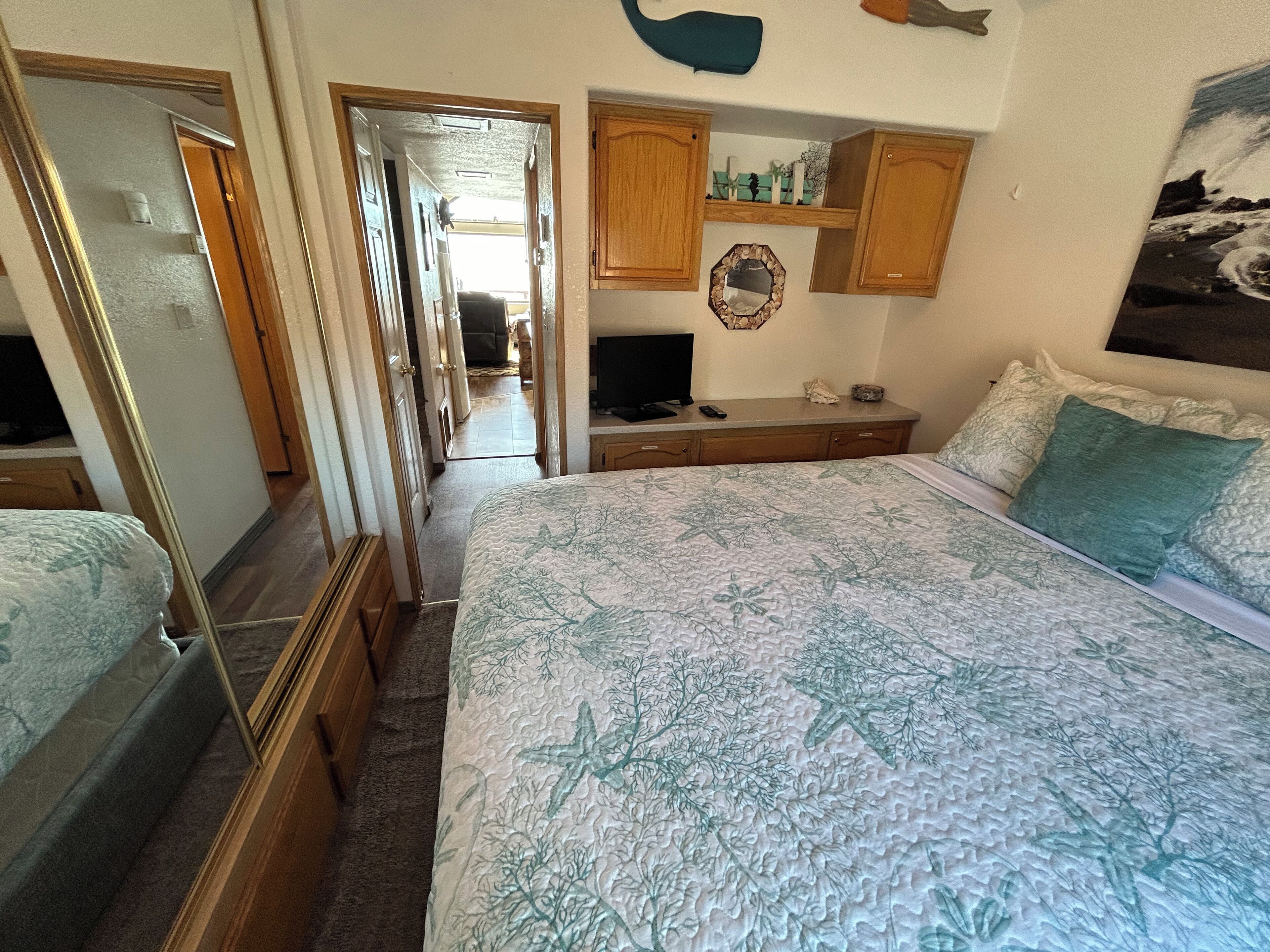 2 多间卧室、熨斗/熨衣板、免费 WiFi、床单