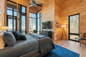 4 bedrooms, free WiFi, bed sheets