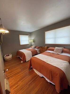 2 Schlafzimmer, Bügeleisen/Bügelbrett, WLAN, Bettwäsche