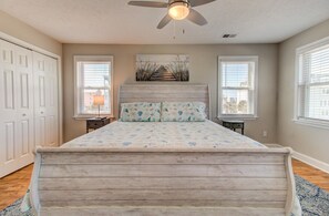 3 bedrooms, WiFi, bed sheets