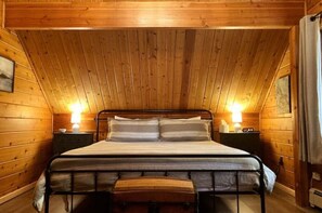 3 bedrooms, desk, free WiFi