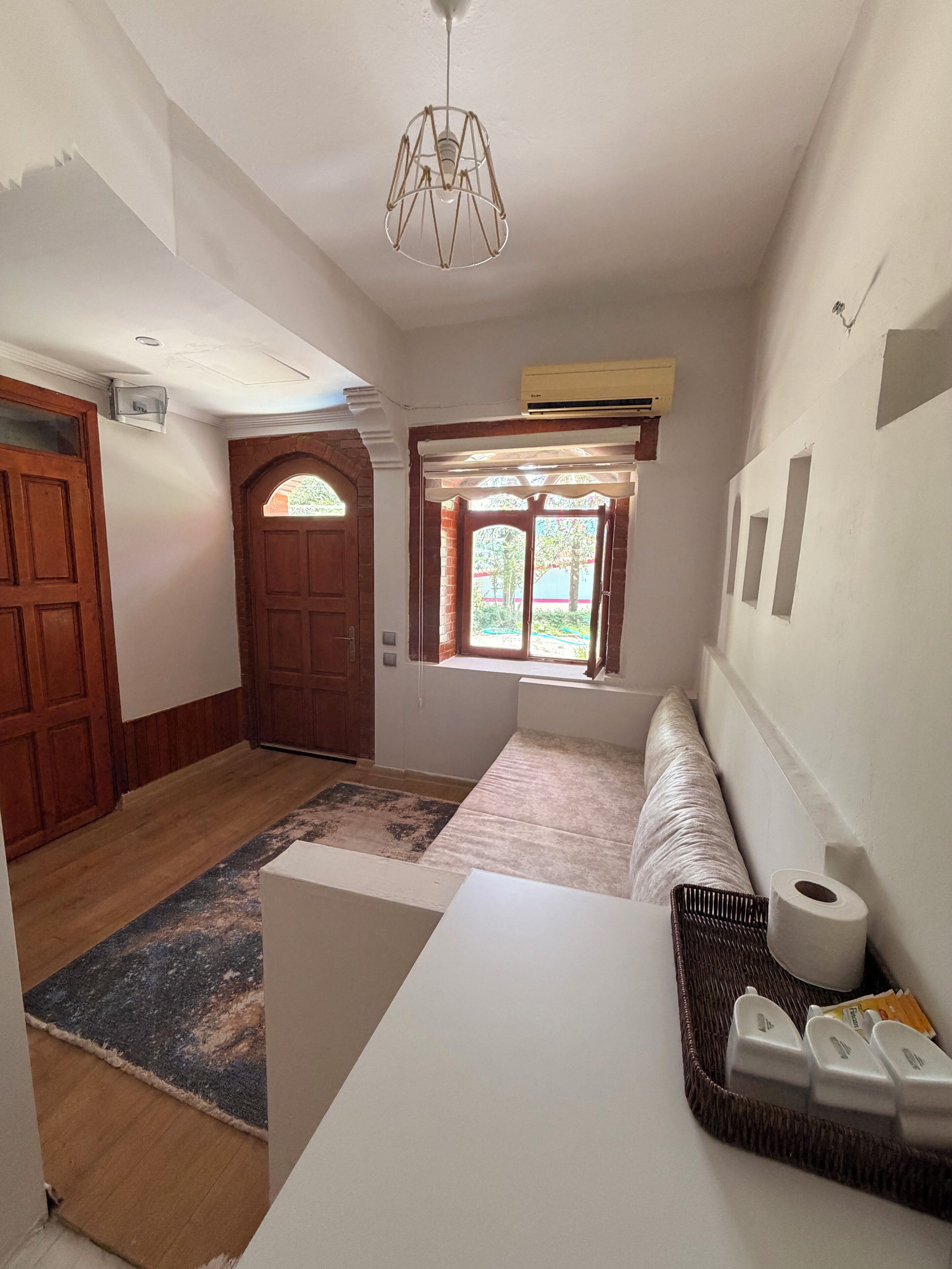 Deluxe Room, Courtyard View | Laptop workspace, iron/ironing board, free WiFi
