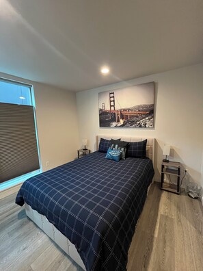 3 bedrooms, iron/ironing board, travel cot, free WiFi