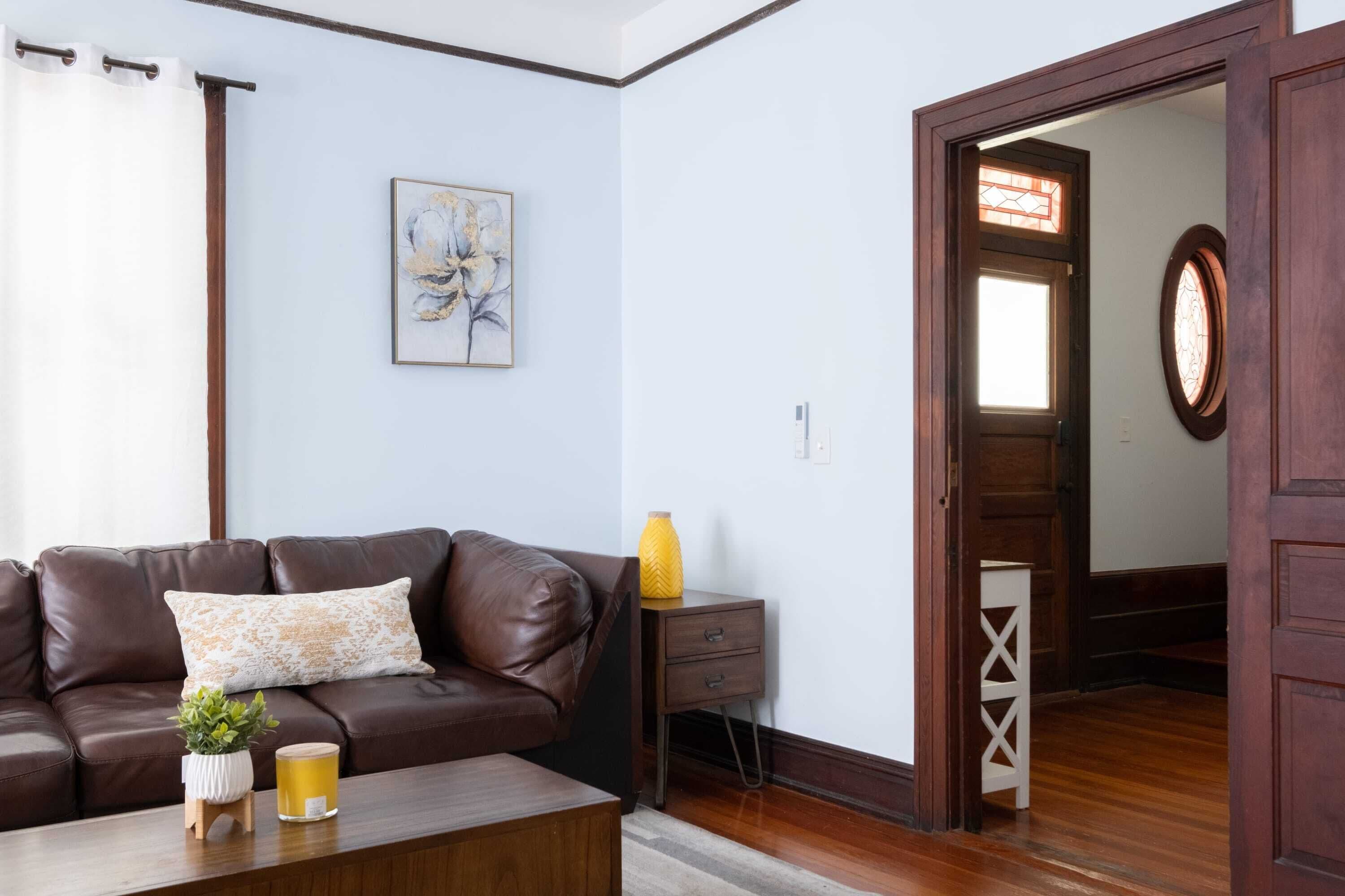 Timeless Charm~Private Floor~Private Balcony