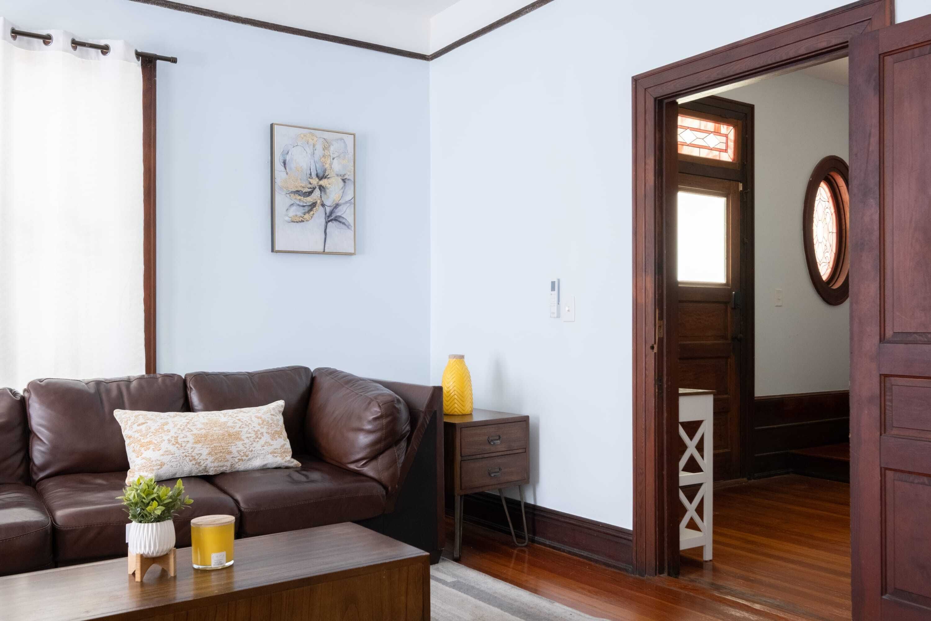 Historic Hideaway~Private Suite~Private Balcony