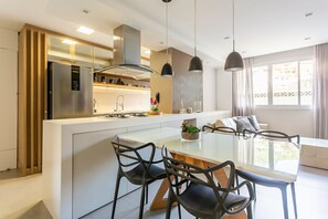 Dining - 200m from Beiramar Shopping | WI-FI 100mb #CA43 (Florianópolis)
