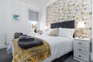 2 bedrooms, iron/ironing board, free WiFi, bed sheets - Sandbanks - Two Bedroom Cottage, Sleeps 3 (Deganwy)