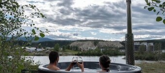 Peaceful-Hide-Away on the River