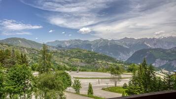 Vue depuis lâhĂ©bergement