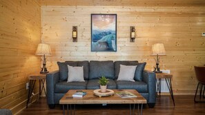 TV, fireplace, offices - Mountain Views at Dolly's Castle Unit 5 (Sevierville)