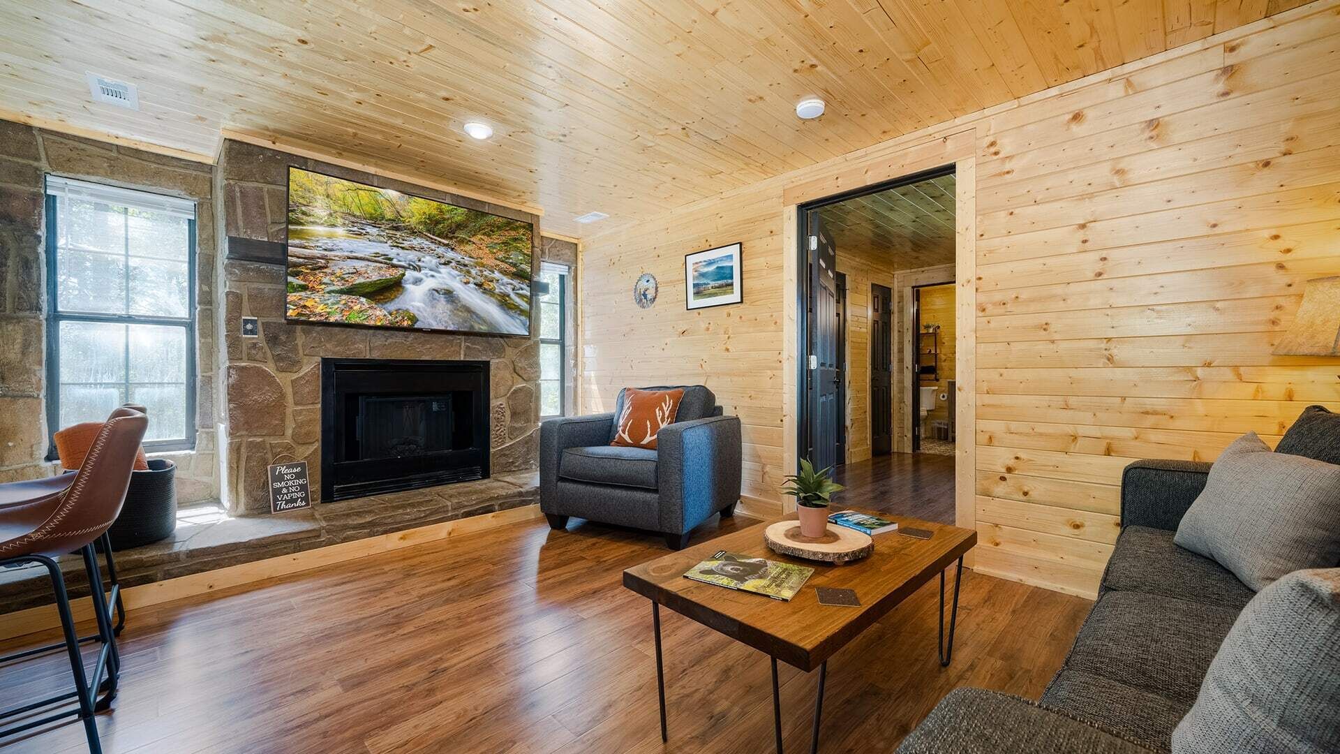 TV, fireplace, offices