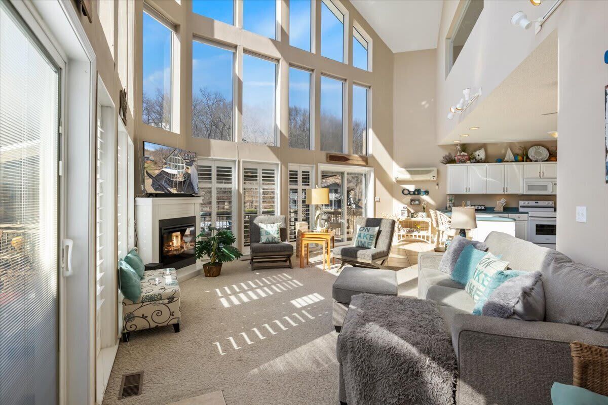 JMac's Lake Shack at LOTO