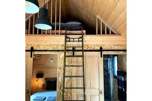 2 bedrooms, free WiFi, bed sheets - Tiny-house cottage style (Grendelbruch)