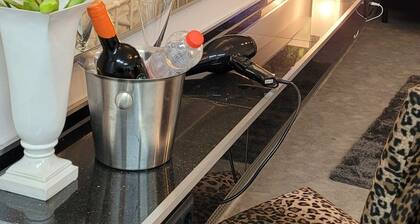 Private time, W-Lan office, enjoy nature on the Rhine between Cologne and DĂŒsseldorf