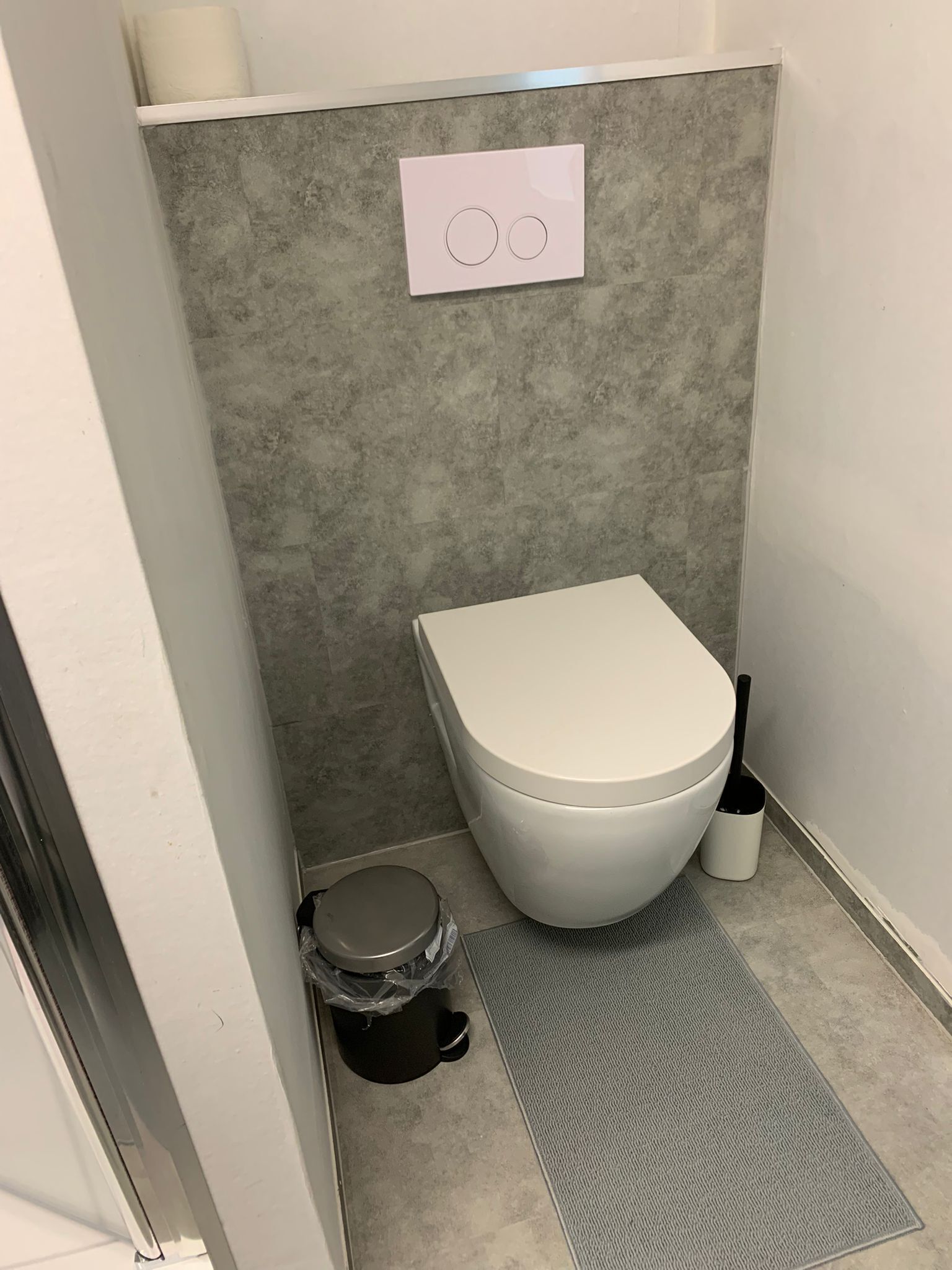 W-Lan, Office, zwischen Köln und Düsseldorf die Natur am Rhein genießen