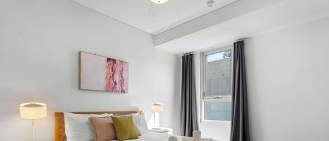 1 bedroom, desk, iron/ironing board, WiFi