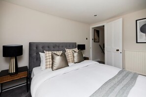 2 عدّة غرف نوم