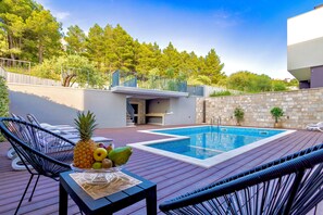 Outdoor pool - Modern villa with private pool, jacuzzi and amazing sea views! (Podstrana)