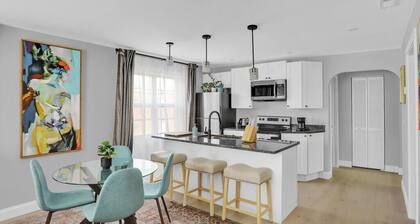Luxury Apartment In Lakewood